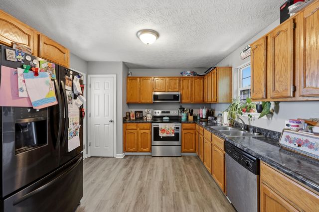 258 Hunter Ridge Drive, Lawrenceburg, KY 40342