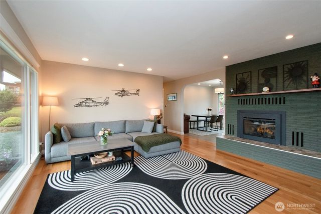 1720 W 8th Street, Port Angeles, WA 98363