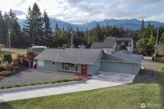 1720 W 8th Street, Port Angeles, WA 98363
