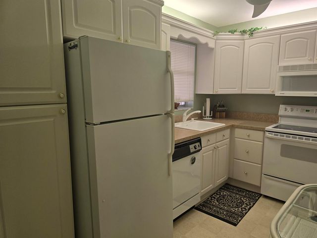 112 Lake Dora Drive, West Palm Beach, FL 33411