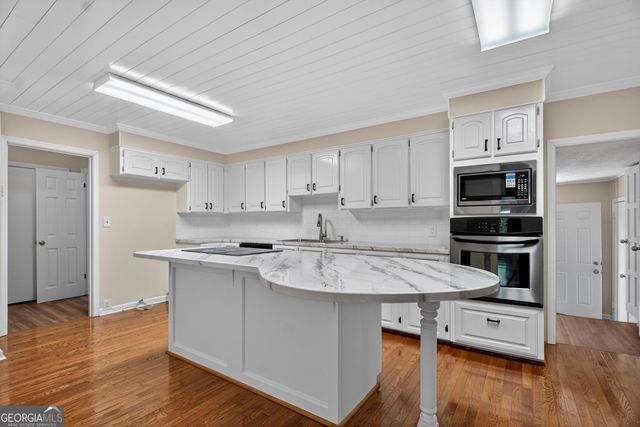 121 N Chilton Crescent, Lagrange, GA 30240