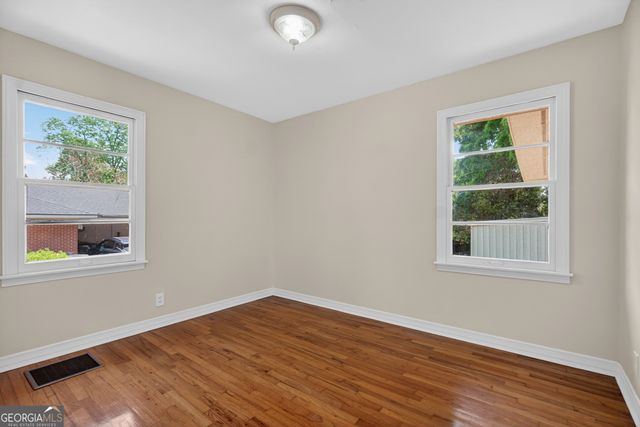 121 N Chilton Crescent, Lagrange, GA 30240