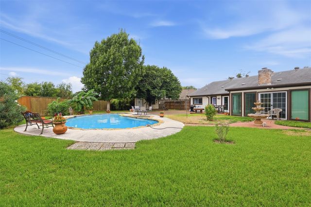 4419 Tufa Court, Houston, TX 77072