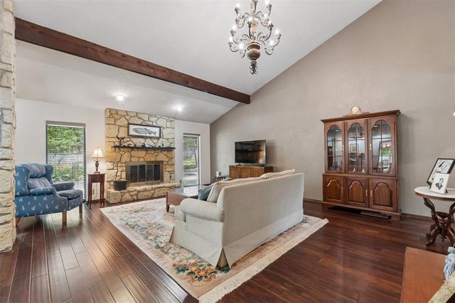 2008 Mistletoe Court, Edmond, OK 73034