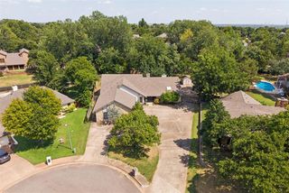 2008 Mistletoe Court, Edmond, OK 73034