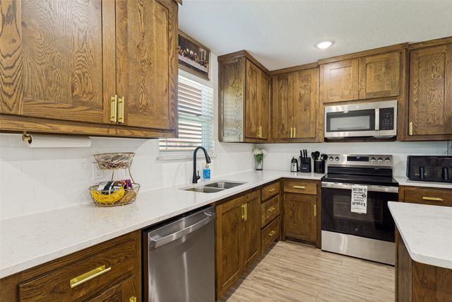 205 Altom Road, Springtown, TX 76082