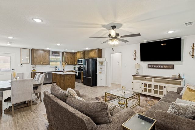 205 Altom Road, Springtown, TX 76082