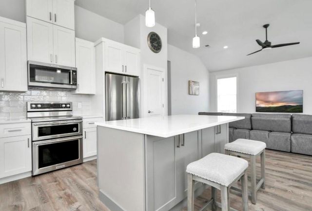 22814 Camino Street, Galveston, TX 77554