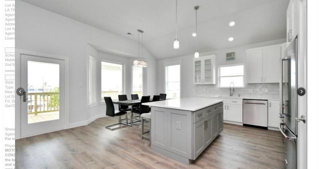 22814 Camino Street, Galveston, TX 77554