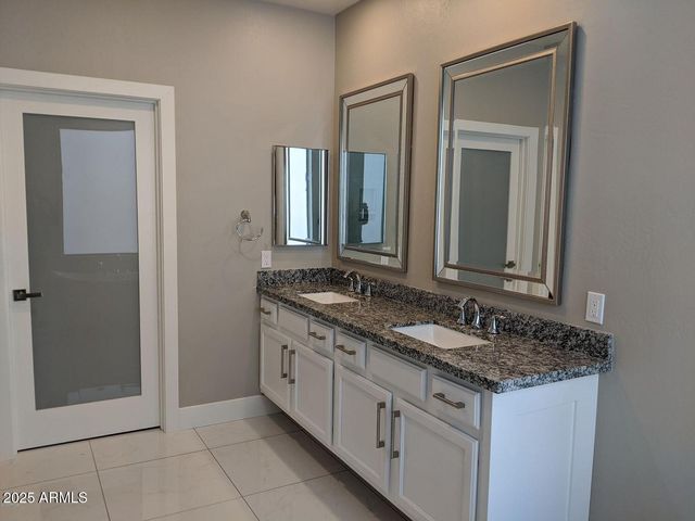 5322 W MERCURY Place, Chandler, AZ 85226