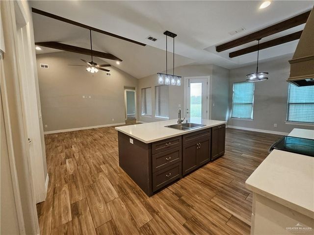 100 N Valencia Drive, Bayview, TX 78566