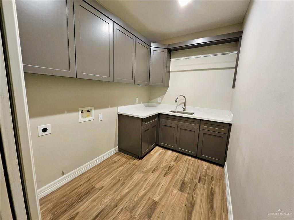Image 12 of property listing at 100 N Valencia Drive, Bayview, TX 78566