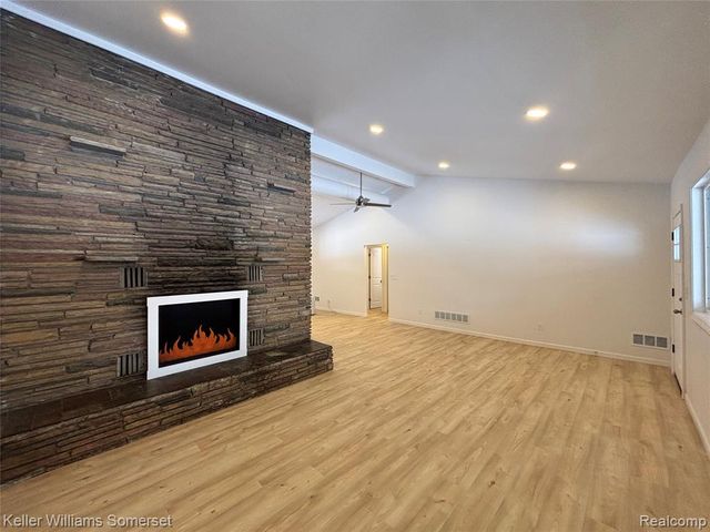 35140 School Street, Westland, MI 48185