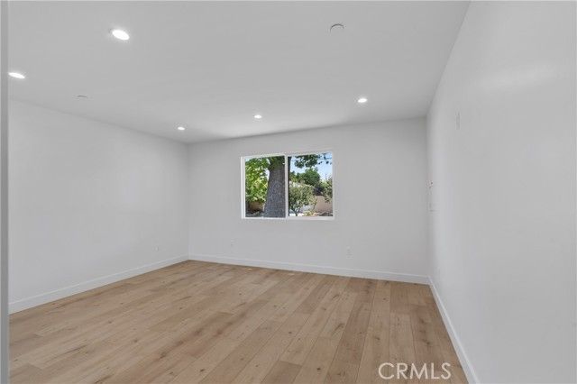 13901 Runnymede, Van Nuys (los Angeles), CA 91405