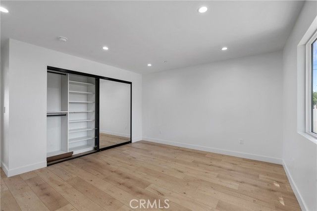 13901 Runnymede, Van Nuys (los Angeles), CA 91405