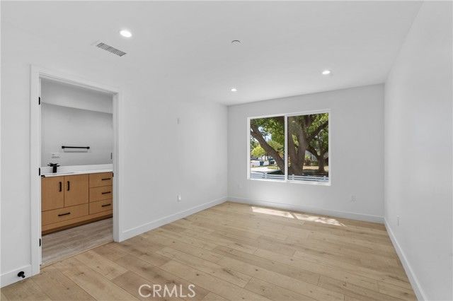 13901 Runnymede, Van Nuys (los Angeles), CA 91405