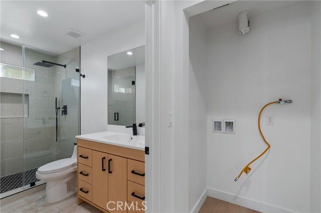 13901 Runnymede, Van Nuys (los Angeles), CA 91405