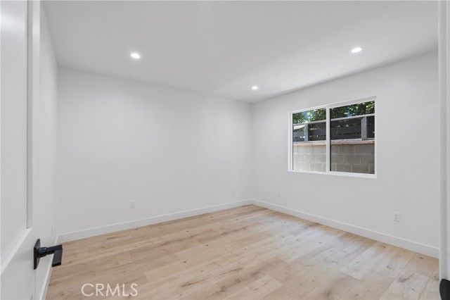 13901 Runnymede, Van Nuys (los Angeles), CA 91405