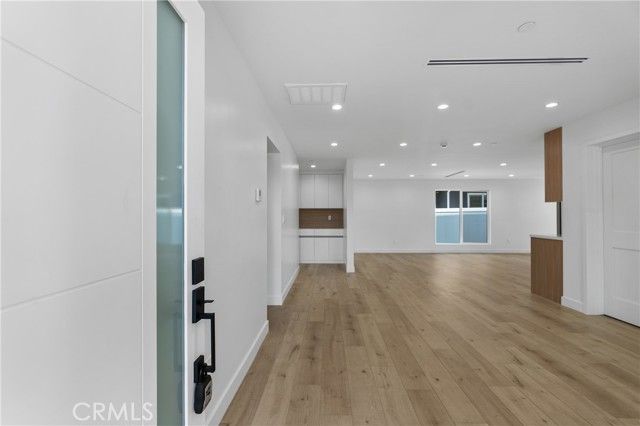 13901 Runnymede, Van Nuys (los Angeles), CA 91405