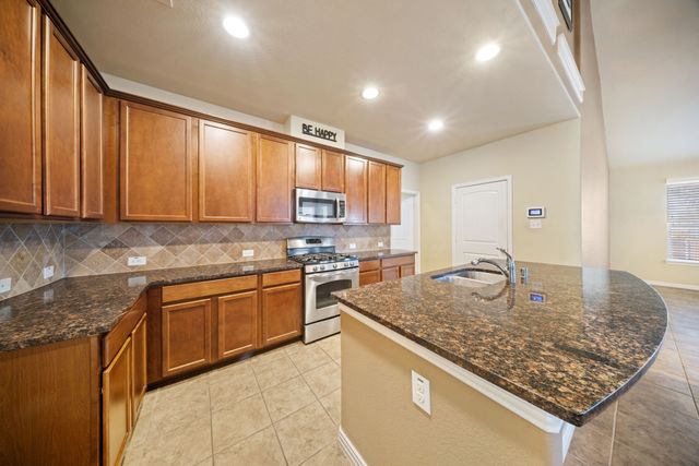 533 Shasta Street, Desoto, TX 75115