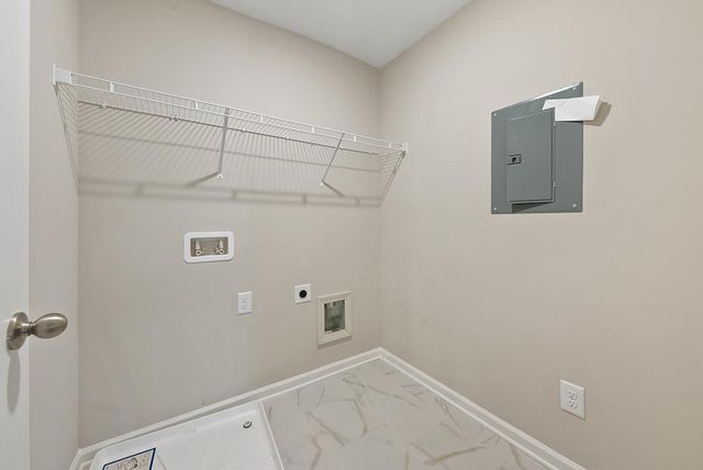 2931 Wyndham Village Drive, Opelika, AL 36804