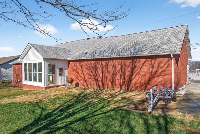 3900 Buffalo Valley Rd, Cookeville, TN 38501