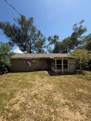 3410 Bowling Lane, Orange, TX 77630