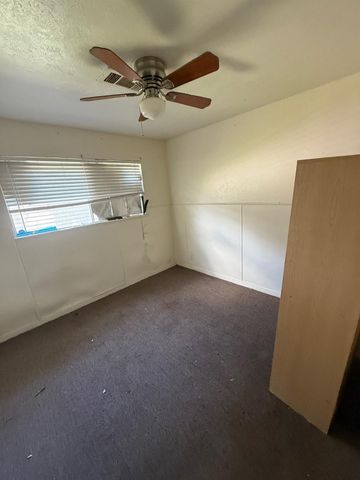 3410 Bowling Lane, Orange, TX 77630