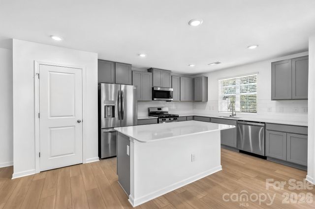 436 Sand Dunes Drive 85, Kannapolis, NC 28081