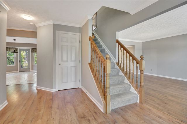 2232 Appleblossom Drive, Miamisburg, OH 45342