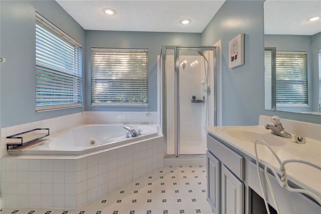 2232 Appleblossom Drive, Miamisburg, OH 45342