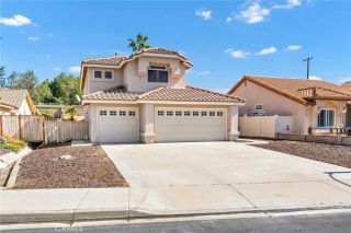 25300 Corte Sombrero, Murrieta, CA 92563