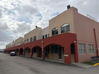 5161 NW 79th Ave 13, Doral, FL 33166