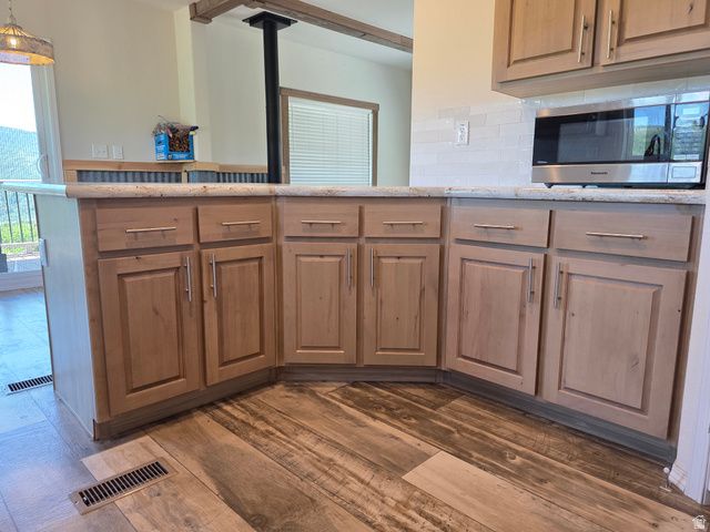 2924 N WATER CANYON AVE, Huntsville, UT 84317