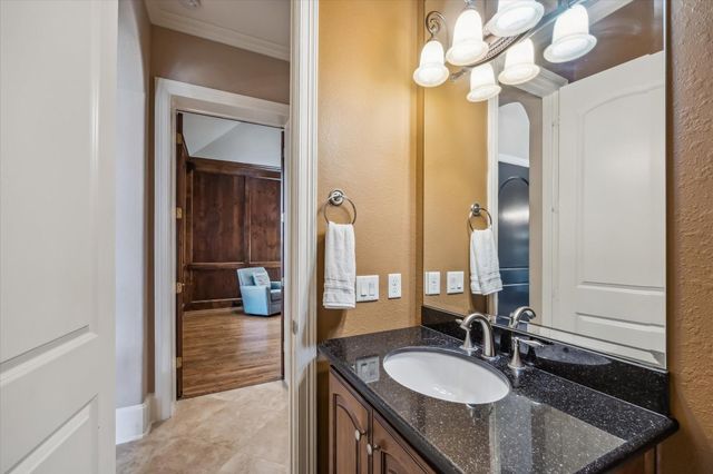 11610 Montmarte Boulevard, Houston, TX 77082