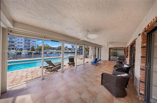 2752 NE 3rd St 0, Pompano Beach, FL 33062