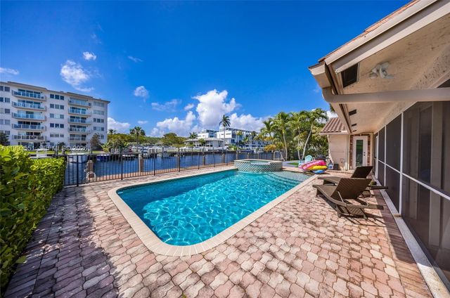 2752 NE 3rd St 0, Pompano Beach, FL 33062