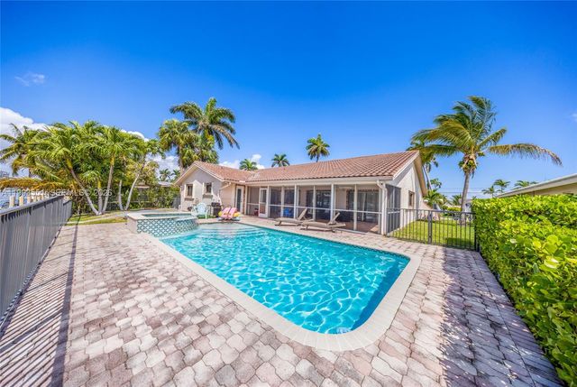 2752 NE 3rd St 0, Pompano Beach, FL 33062