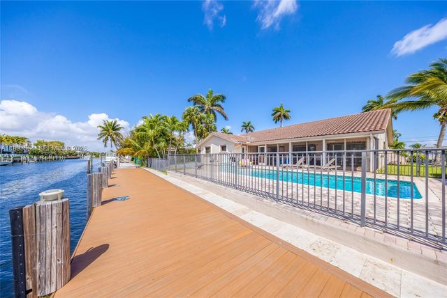 2752 NE 3rd St 0, Pompano Beach, FL 33062