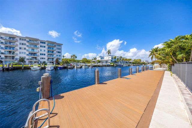 2752 NE 3rd St 0, Pompano Beach, FL 33062