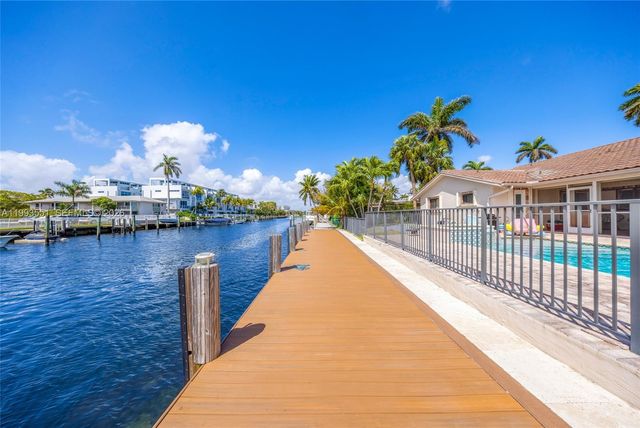 2752 NE 3rd St 0, Pompano Beach, FL 33062