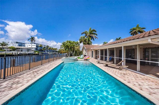 2752 NE 3rd St 0, Pompano Beach, FL 33062