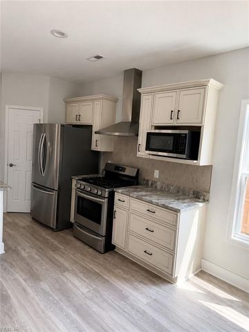 836 32nd ST, Newport News, VA 23607