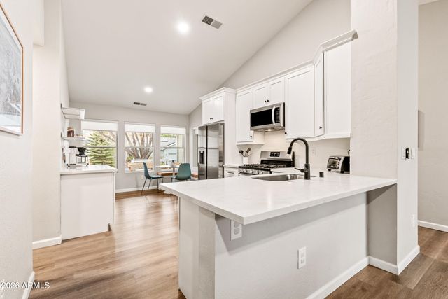 1017 W LIL BEN Trail, Flagstaff, AZ 86005