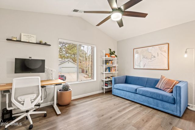 1017 W LIL BEN Trail, Flagstaff, AZ 86005