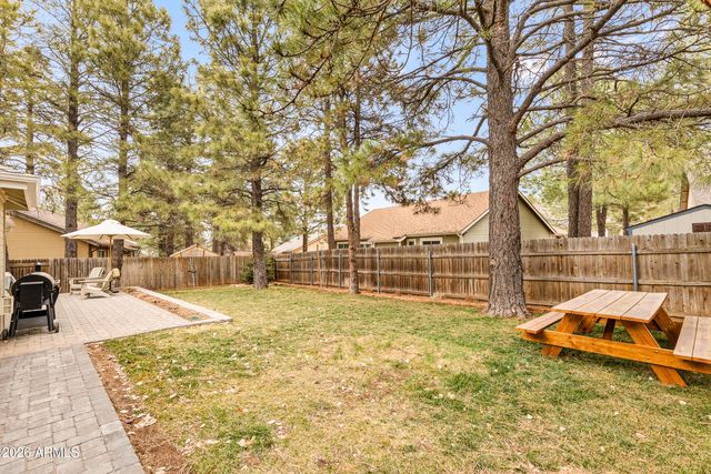 1017 W LIL BEN Trail, Flagstaff, AZ 86005
