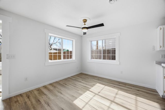 825 12th Avenue W, West Fargo, ND 58078