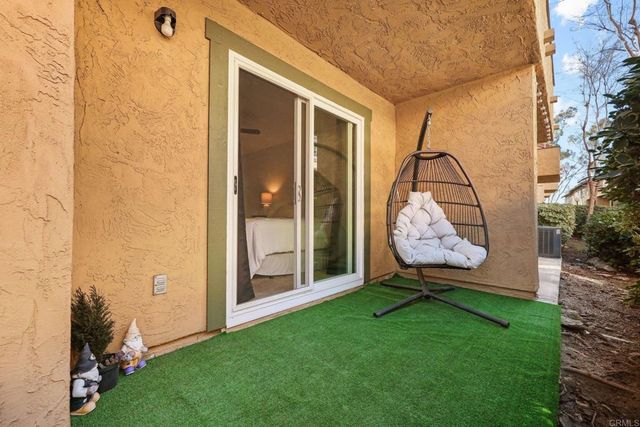 10794 Jeanne D, Santee, CA 92071