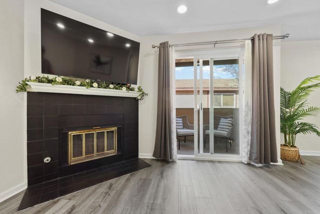 10794 Jeanne D, Santee, CA 92071