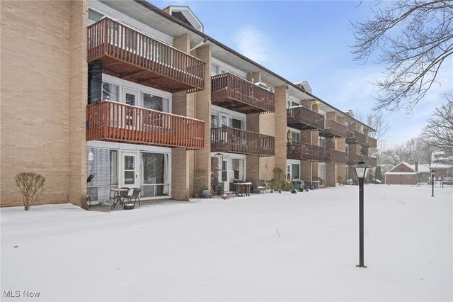 10404 N Church Drive 409, Cleveland, OH 44130